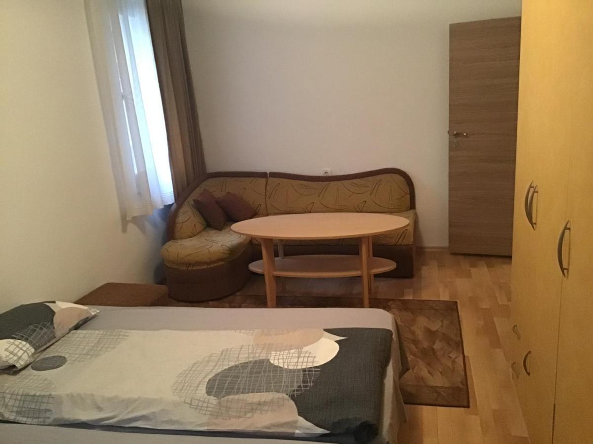 Aurora Guest House Nesebar Eksteriør bilde