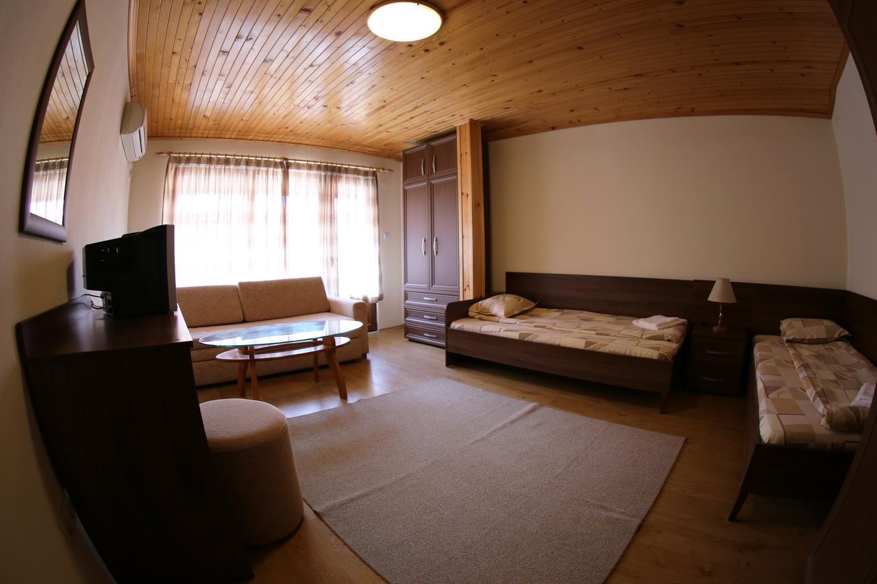 Aurora Guest House Nesebar Eksteriør bilde